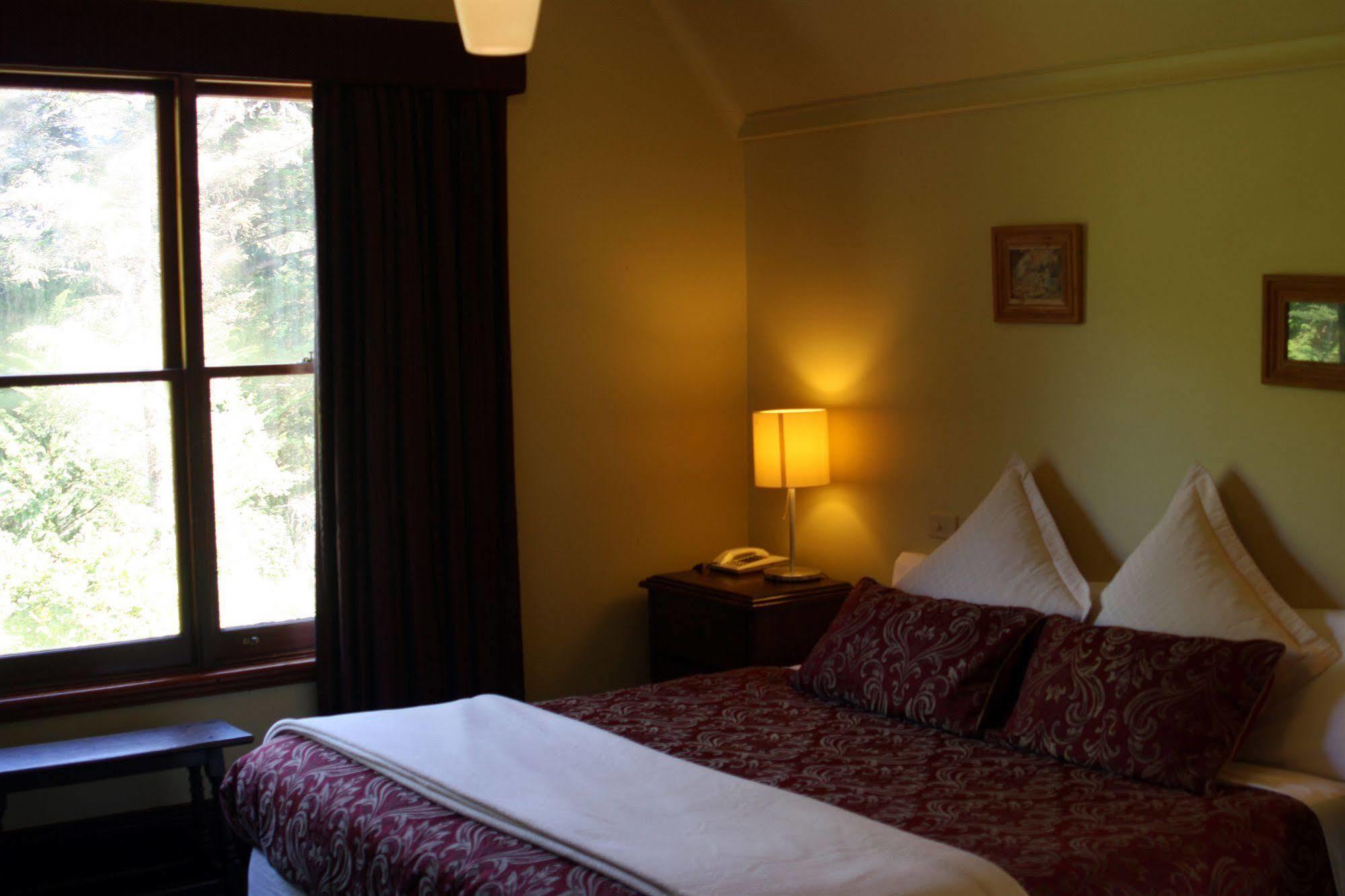 Franklin Manor Hotel Strahan Bagian luar foto