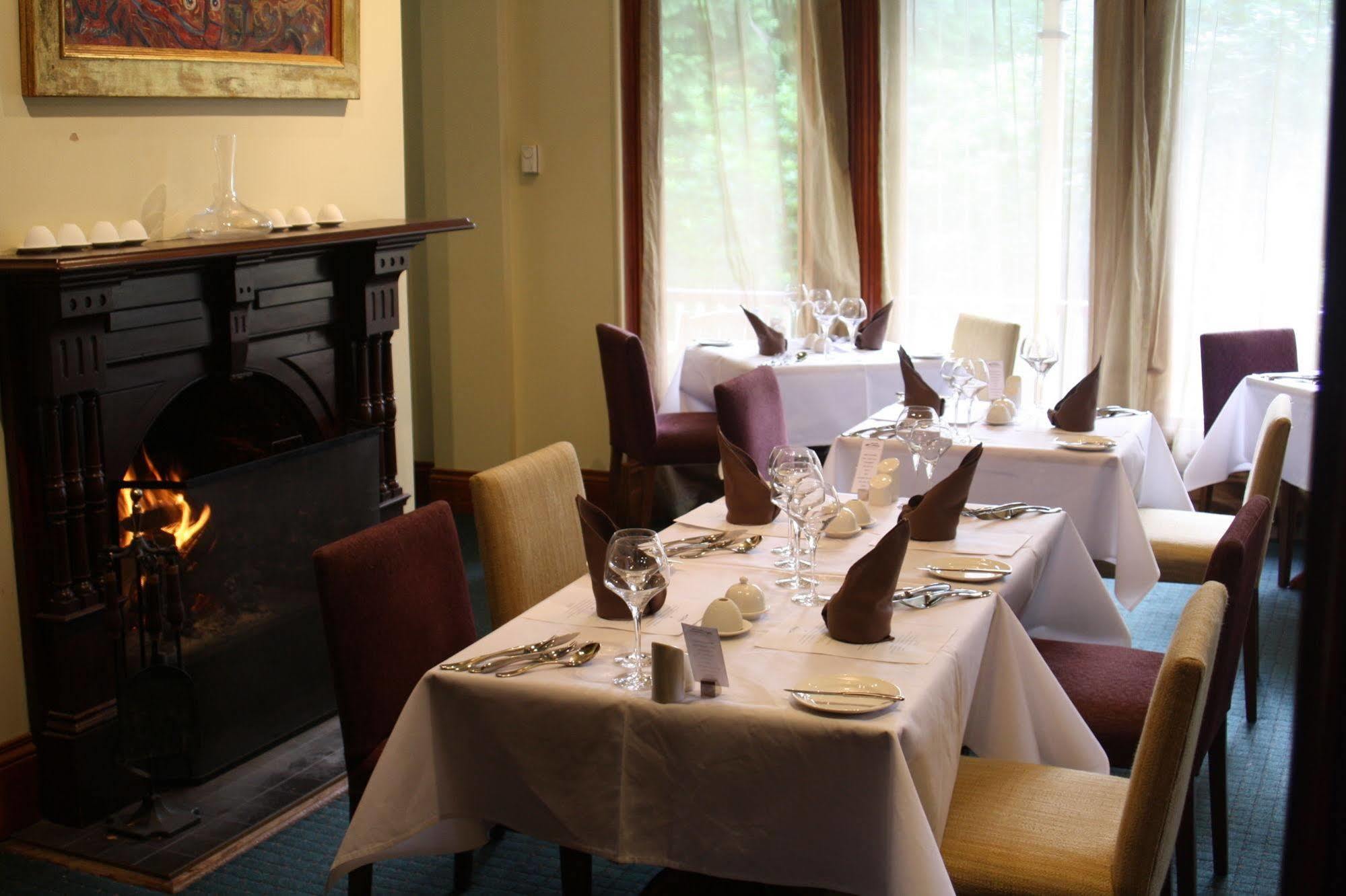 Franklin Manor Hotel Strahan Bagian luar foto